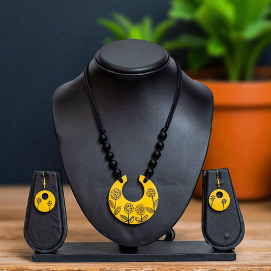 Handmade Terracotta Jewelry Set for Women TRN169
