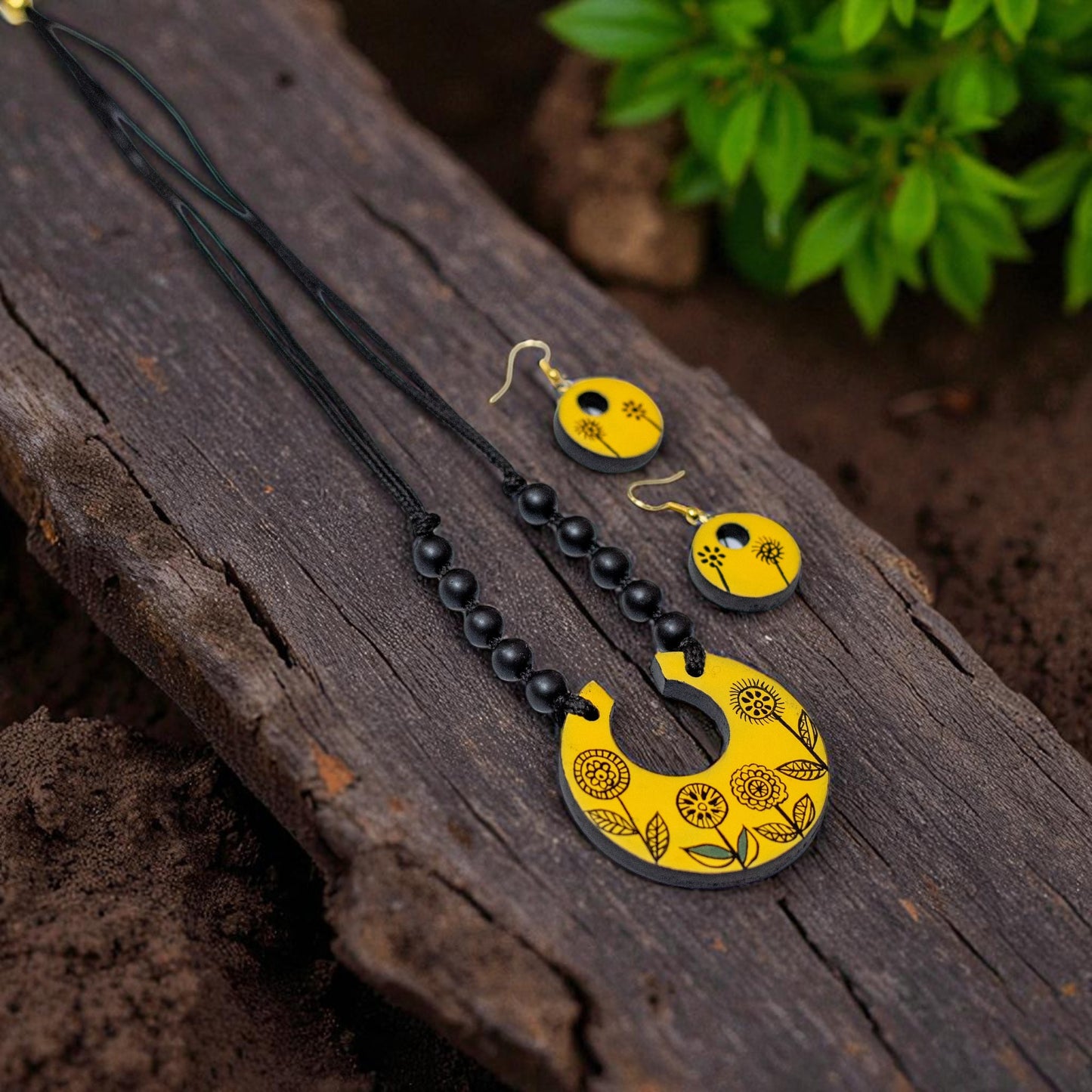 Handmade Terracotta Jewelry Set for Women TRN169