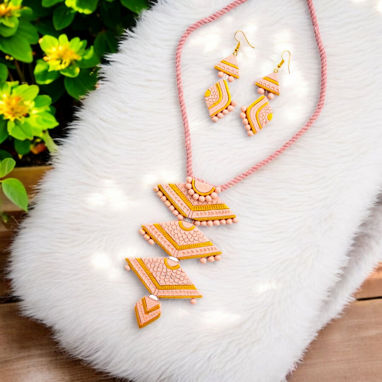 Handmade Terracotta Jewelry Set for Woman TRN125