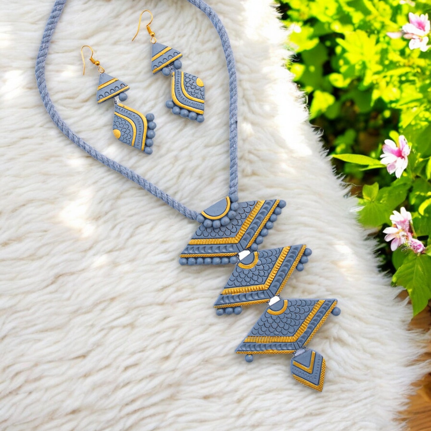 Handmade Terracotta Jewelry Set for Woman TRN125