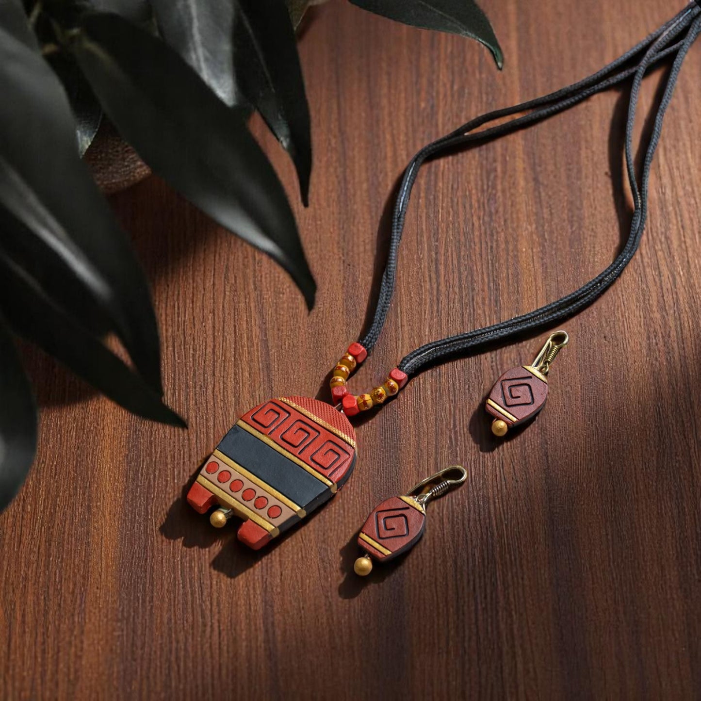 Handmade Terracotta Jewelry Set for Women TRN144