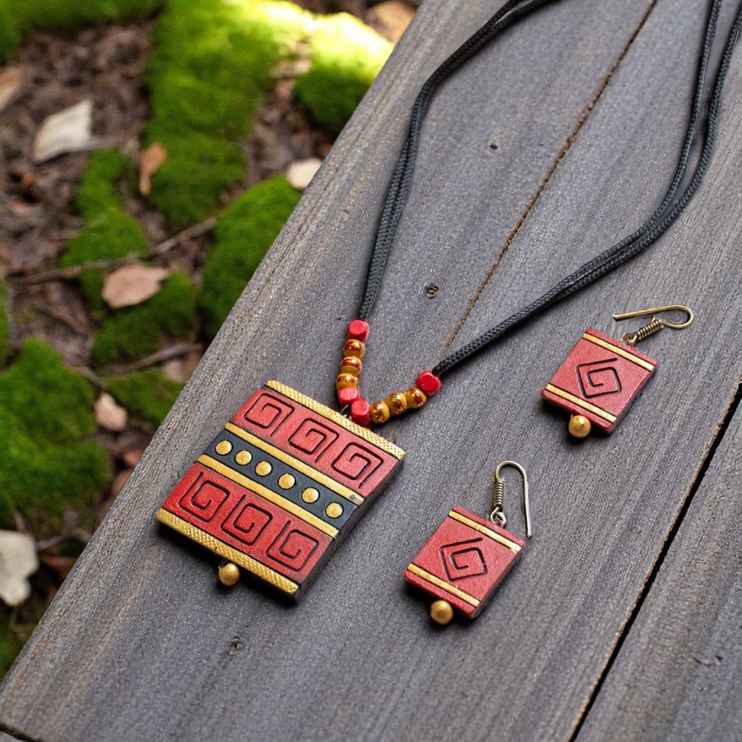 Handmade Terracotta Jewelry Set for Women TRN144