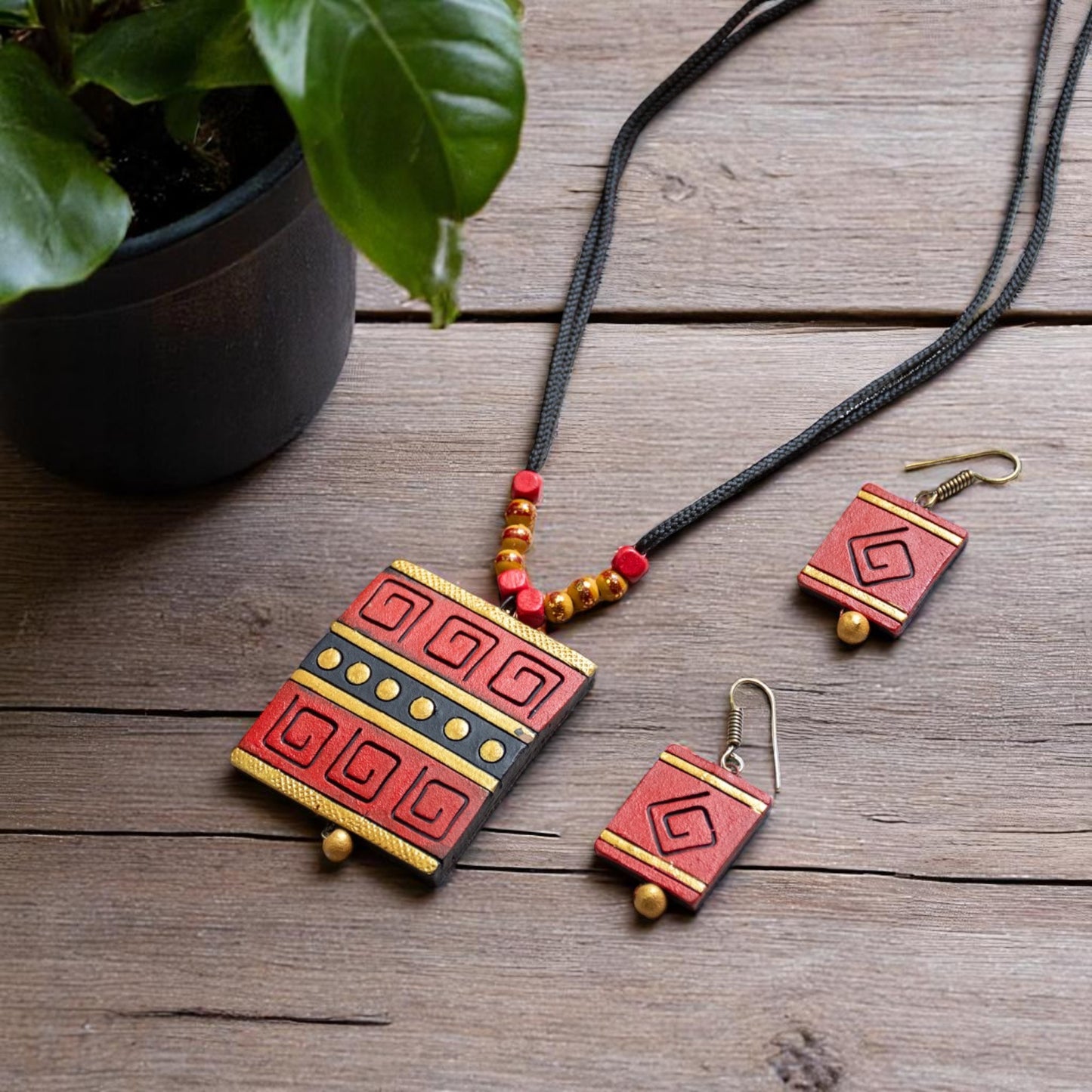 Handmade Terracotta Jewelry Set for Women TRN144