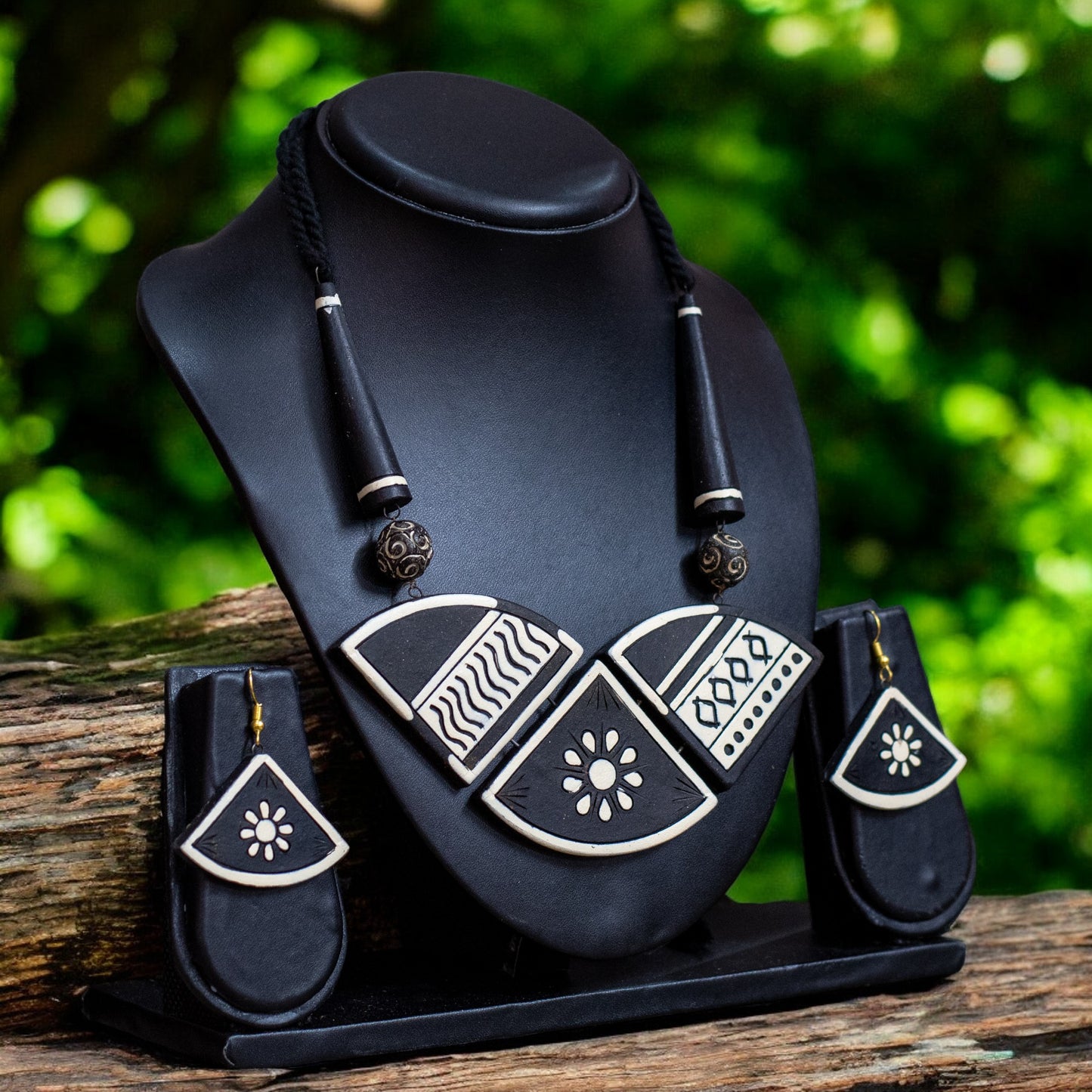 Handmade Terracotta Jewelry Set For Woman TR146