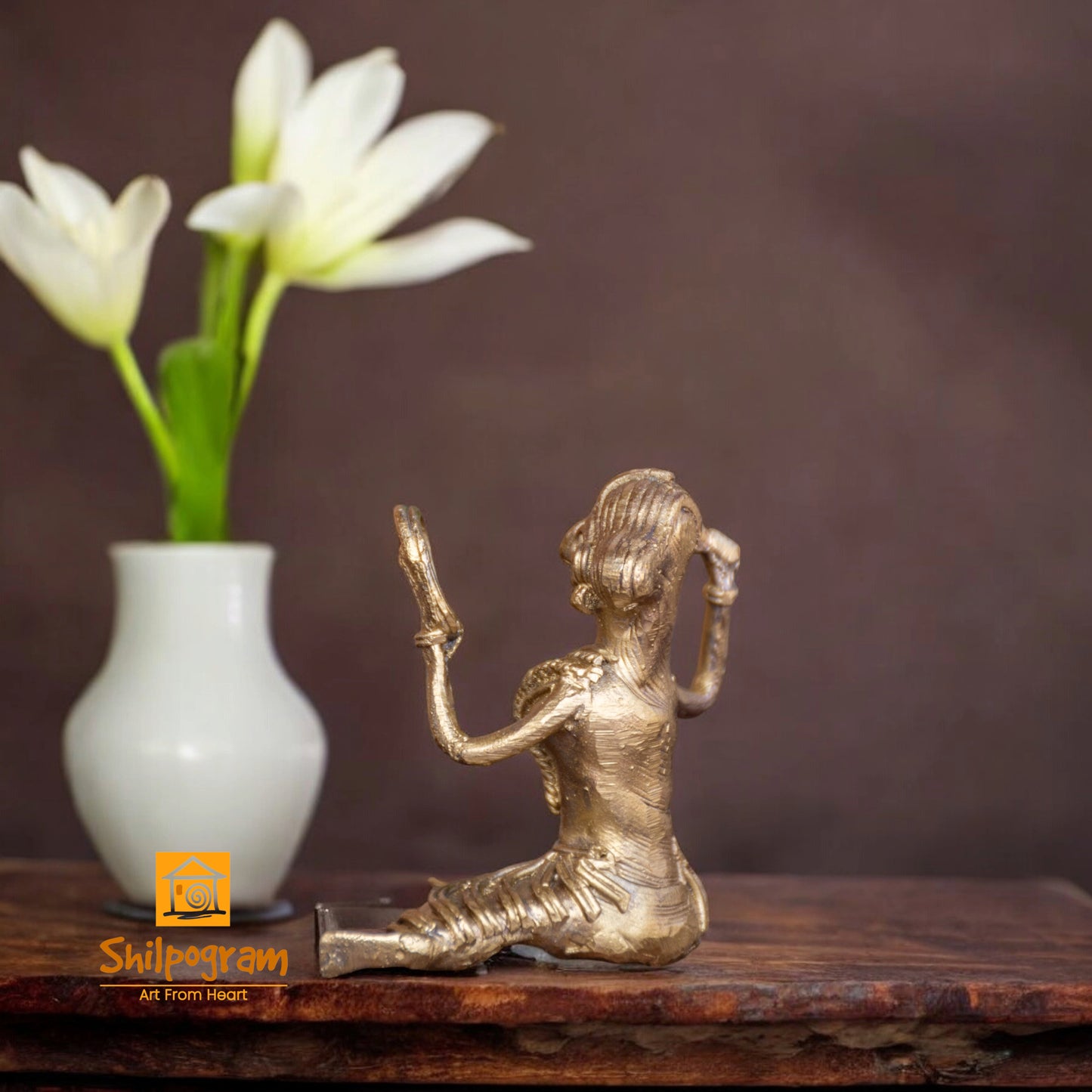 Dhokra Art Brass Metal Craft Woman Combing Hair ||3 inch || D171