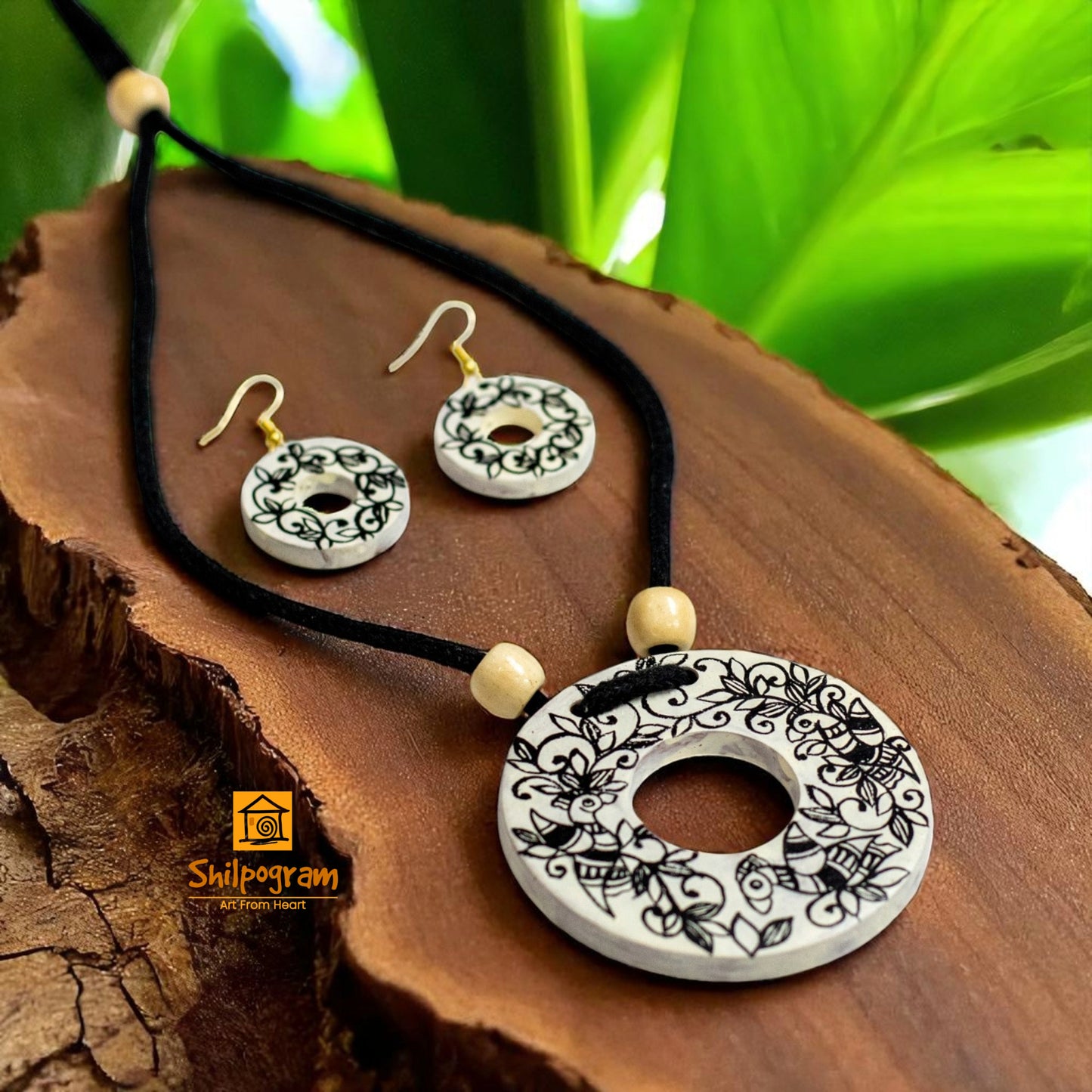 Handmade Terracotta Jewelry Set for Women TRN162