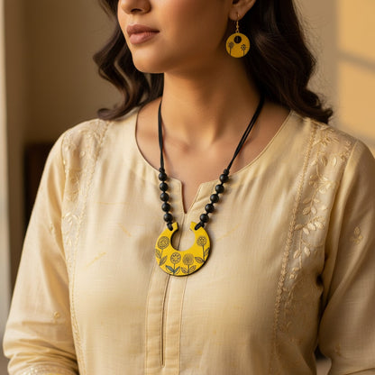 Handmade Terracotta Jewelry Set for Women TRN169