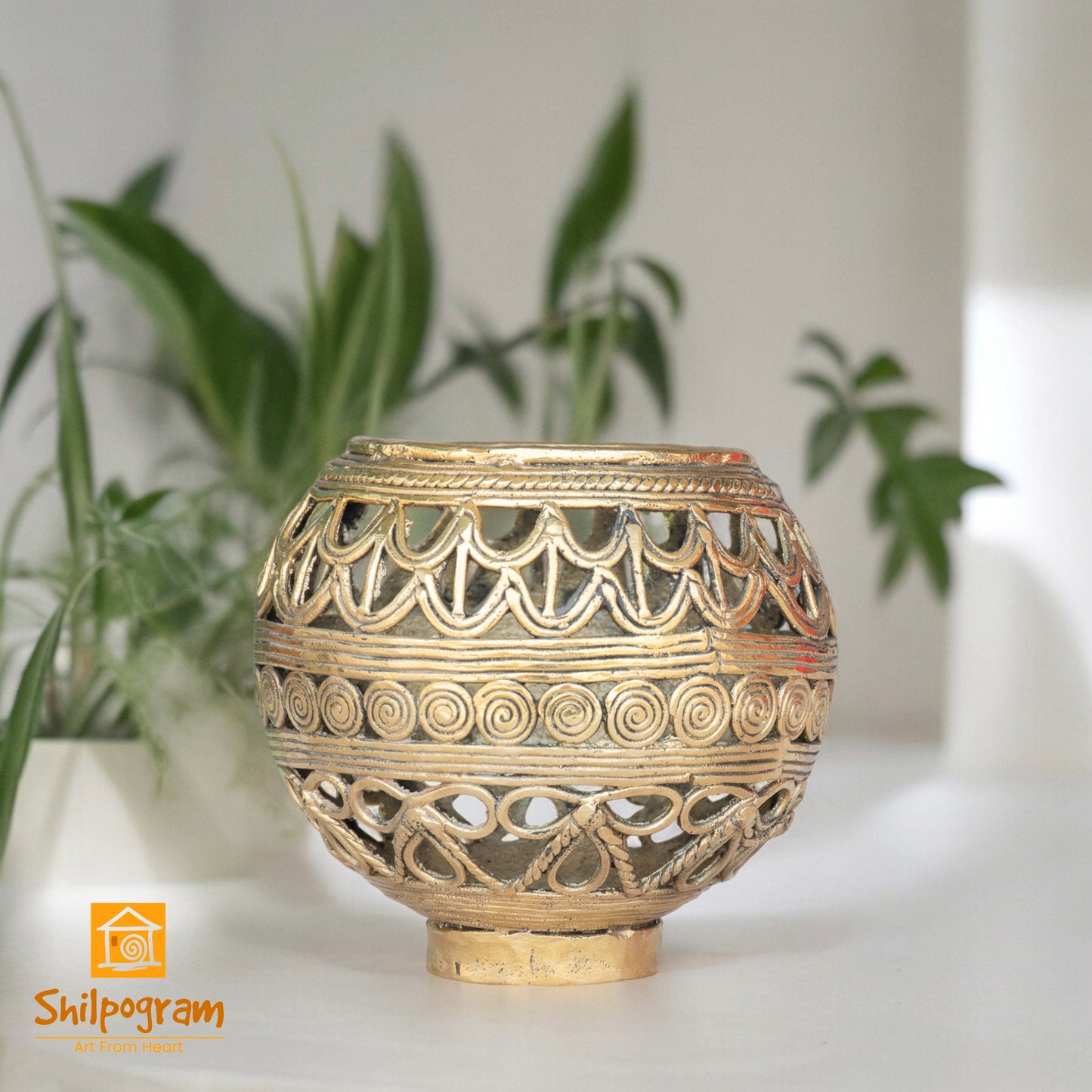 Dhokra Art Brass Metal Handcrafted Pen Stand || D75