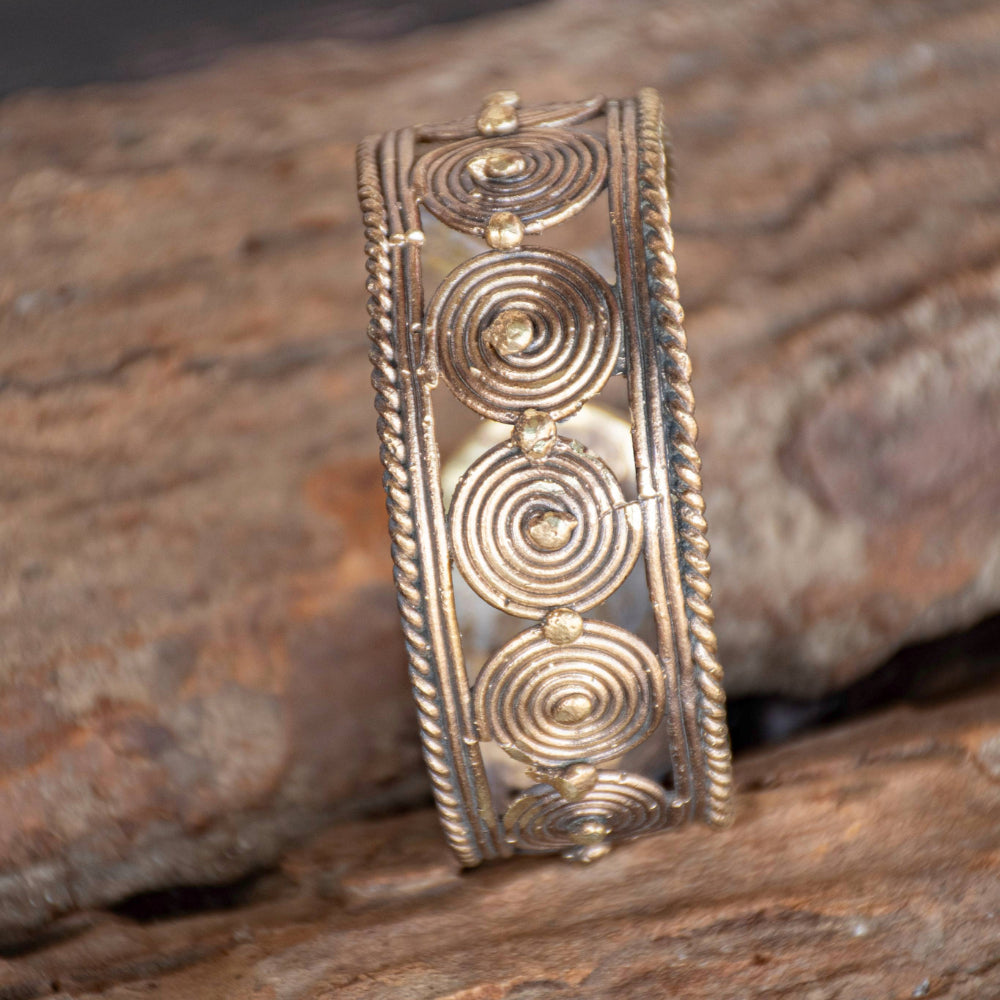 Dhokra Art Brass Metal Bangle for Women D27 (Free Size)