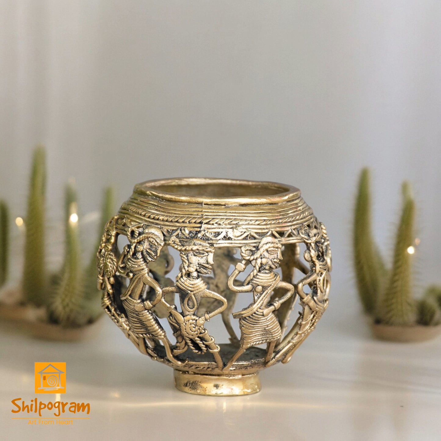 Dhokra Art Brass Metal Handcrafted Pen Stand || D67
