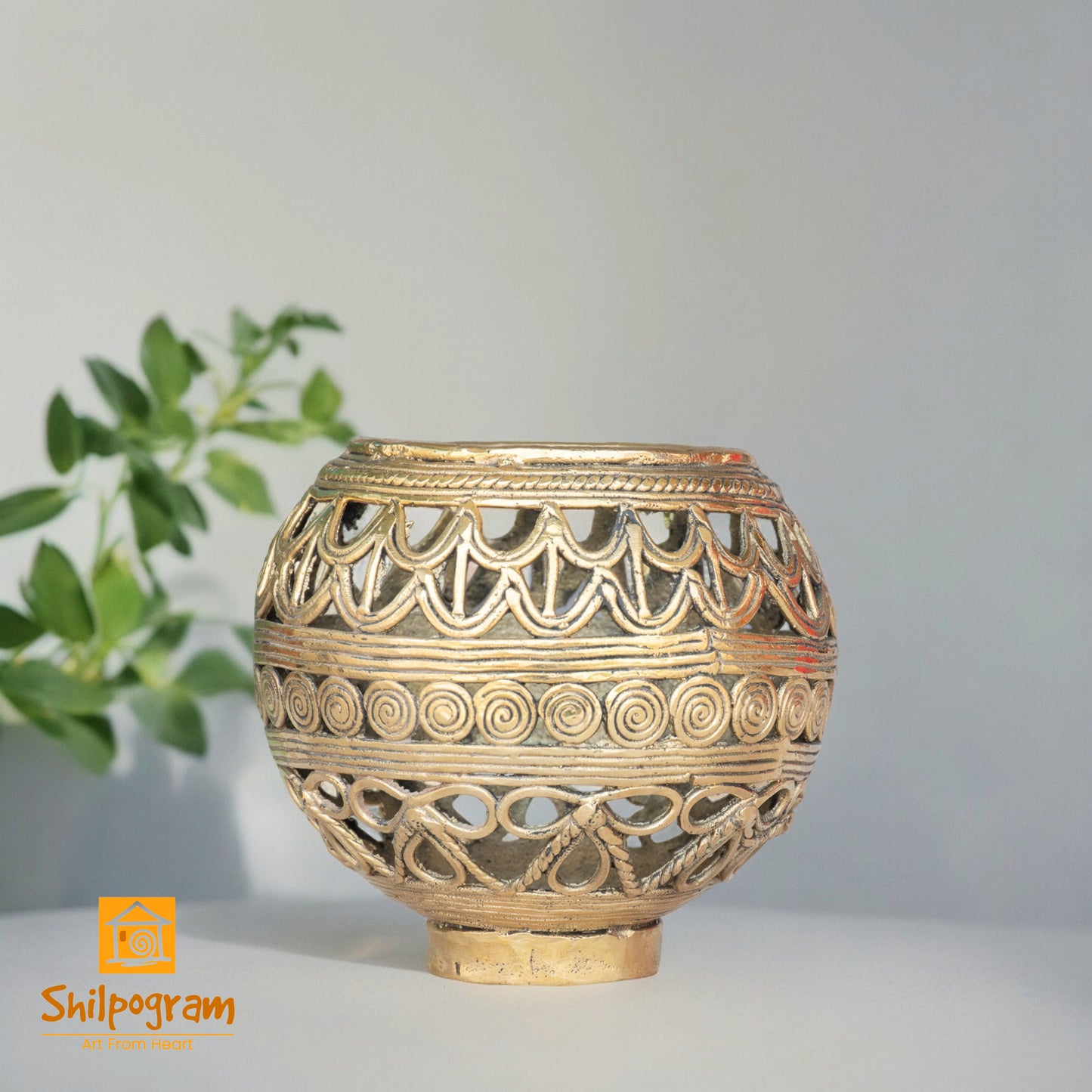 Dhokra Art Brass Metal Handcrafted Pen Stand || D75