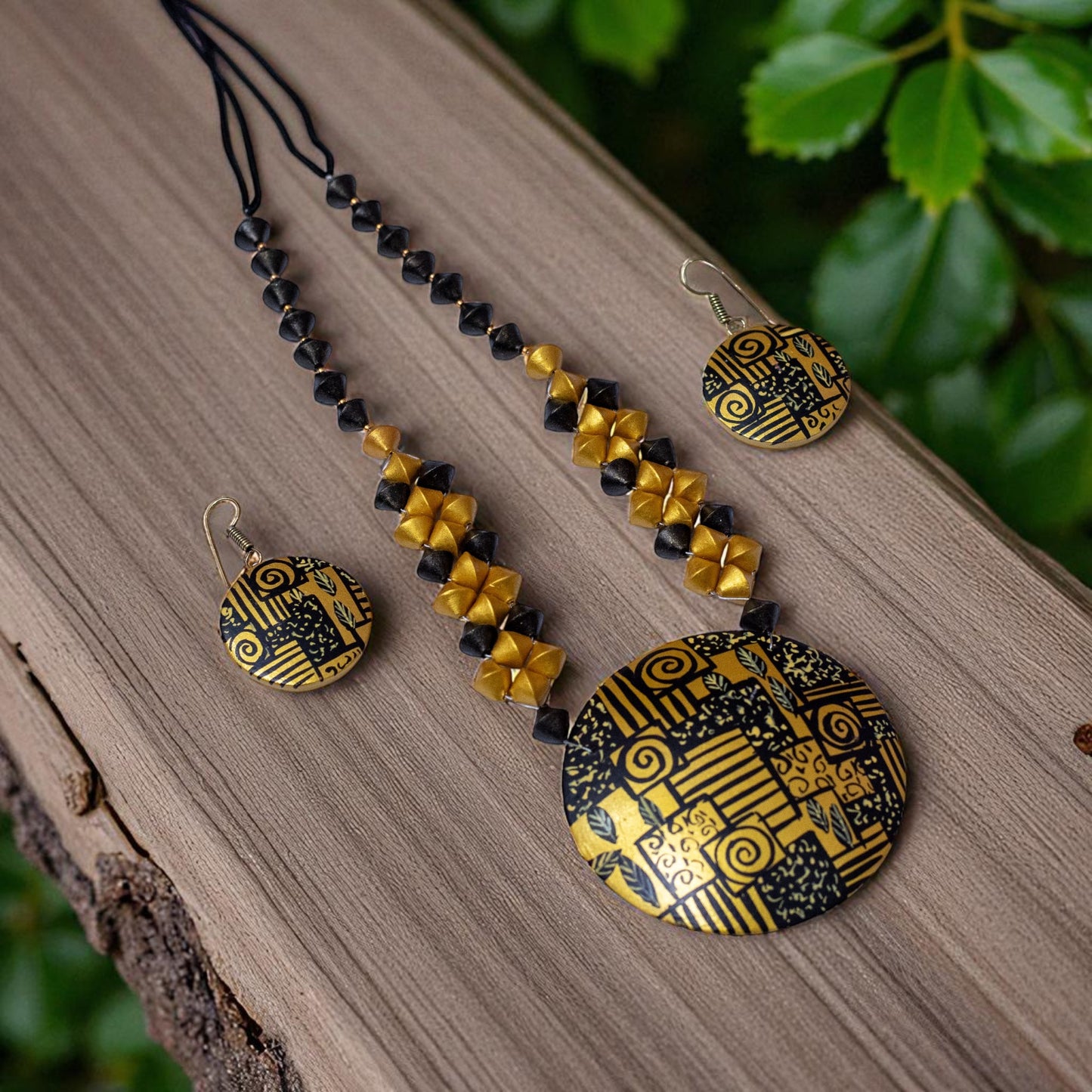 Handmade Terracotta Jewelry Set for Women TRN174