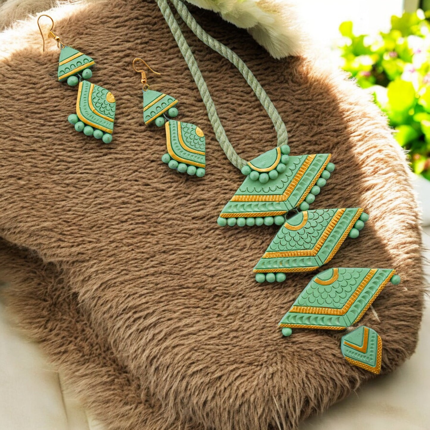 Handmade Terracotta Jewelry Set for Woman TRN125