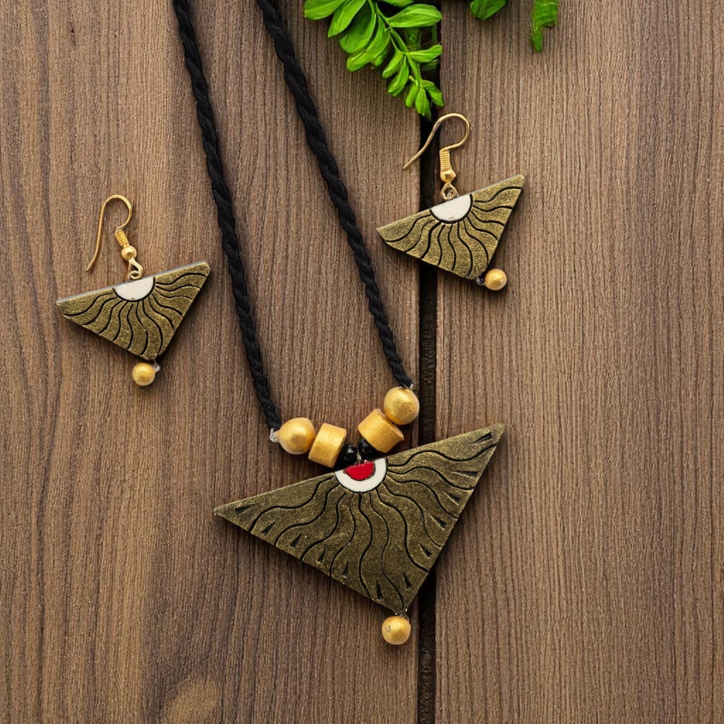 Handmade Terracotta Jewelry Set TRN132