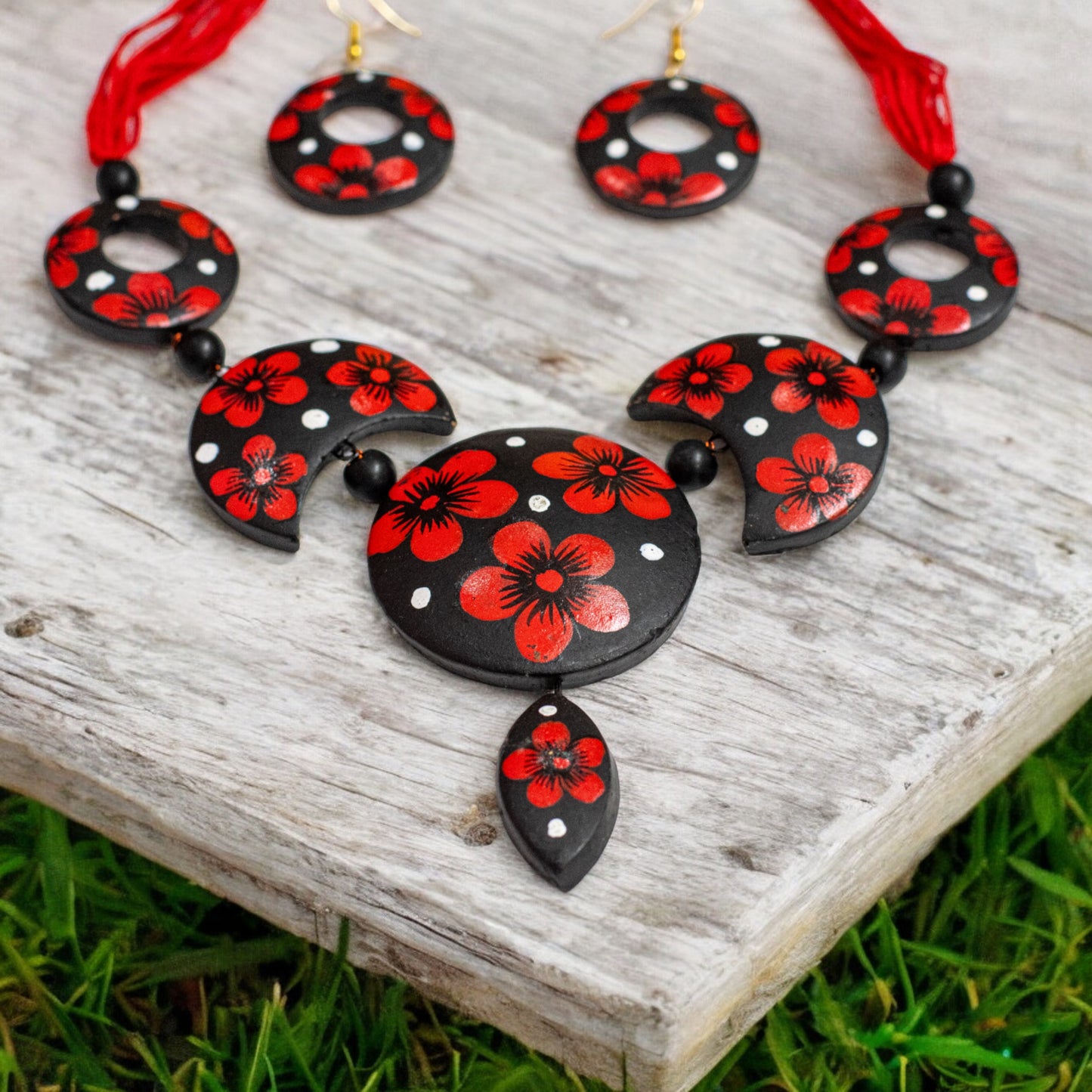 Handmade Terracotta Jewelry Set for Women TRN145