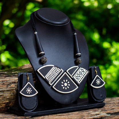 Handmade Terracotta Jewelry Set For Woman TR146