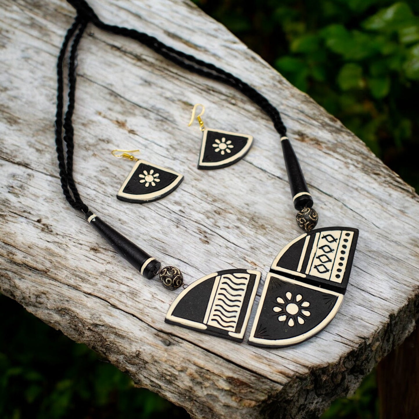 Handmade Terracotta Jewelry Set For Woman TR146