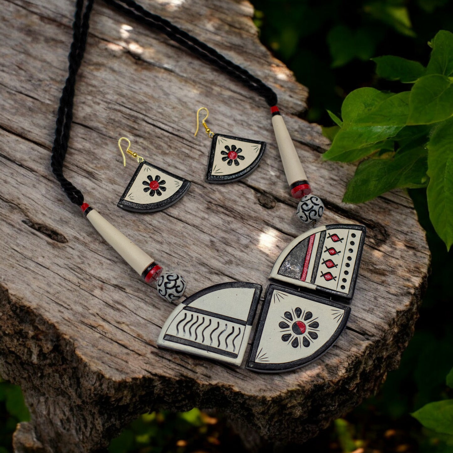 Handmade Terracotta Jewelry Set For Woman TR146