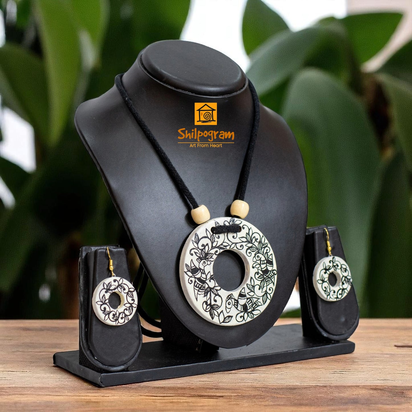 Handmade Terracotta Jewelry Set for Women TRN162