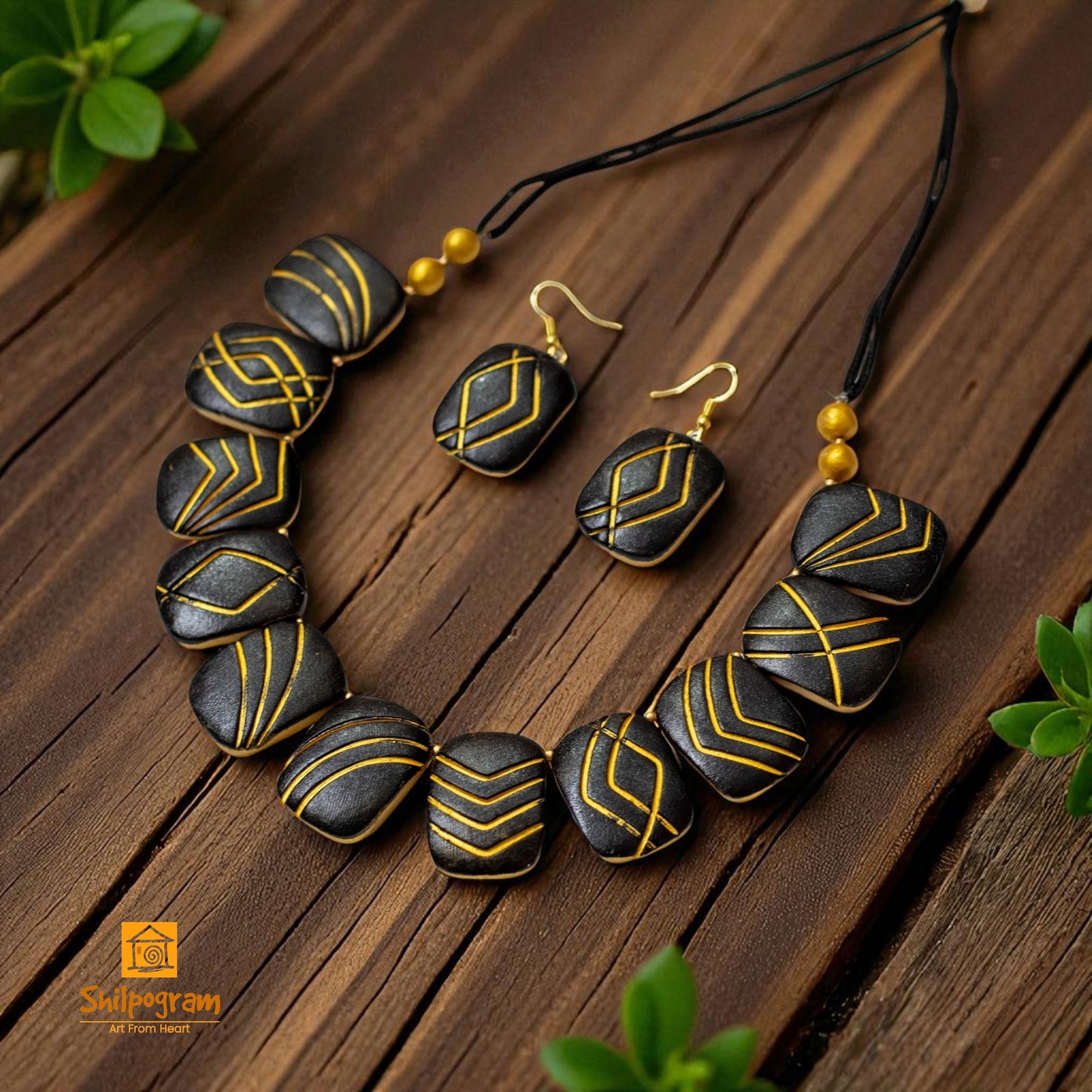 Handmade Terracotta Jewelry Set for Women TRN164