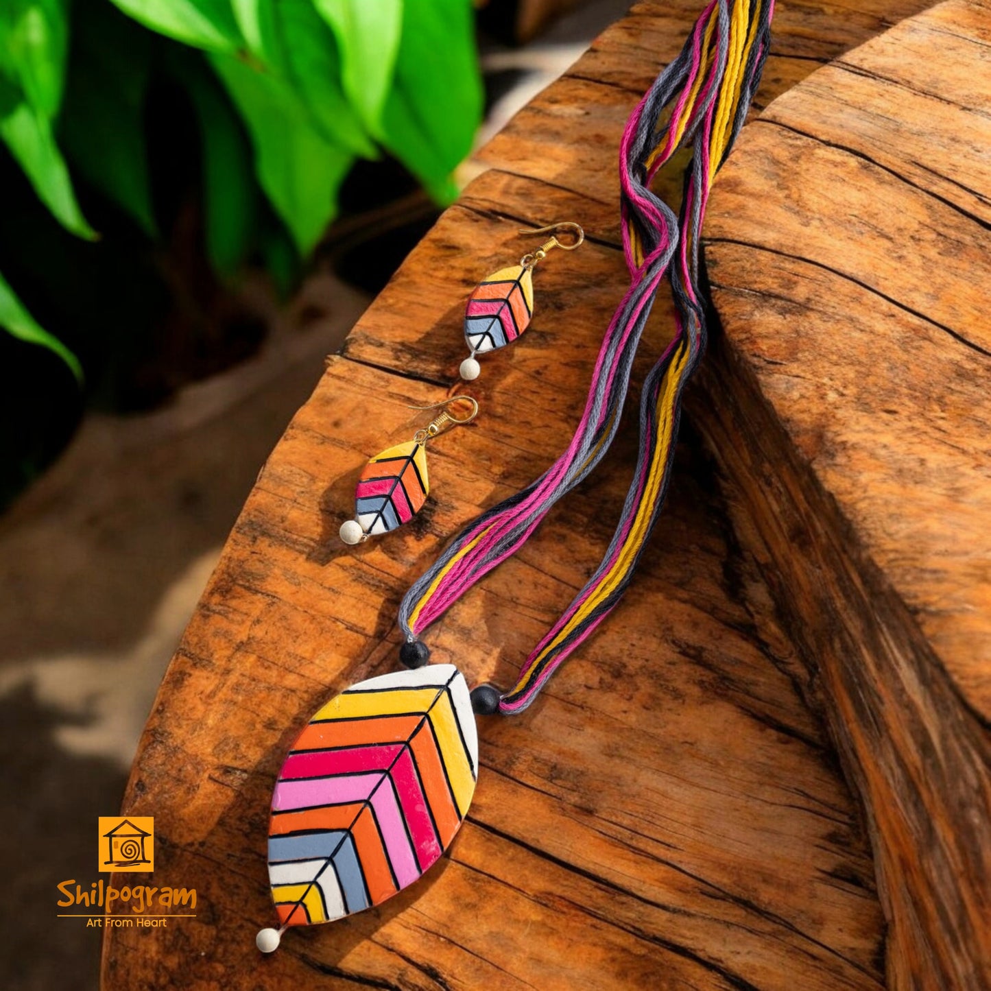 Handmade Terracotta Jewelry Set for Women TRN136