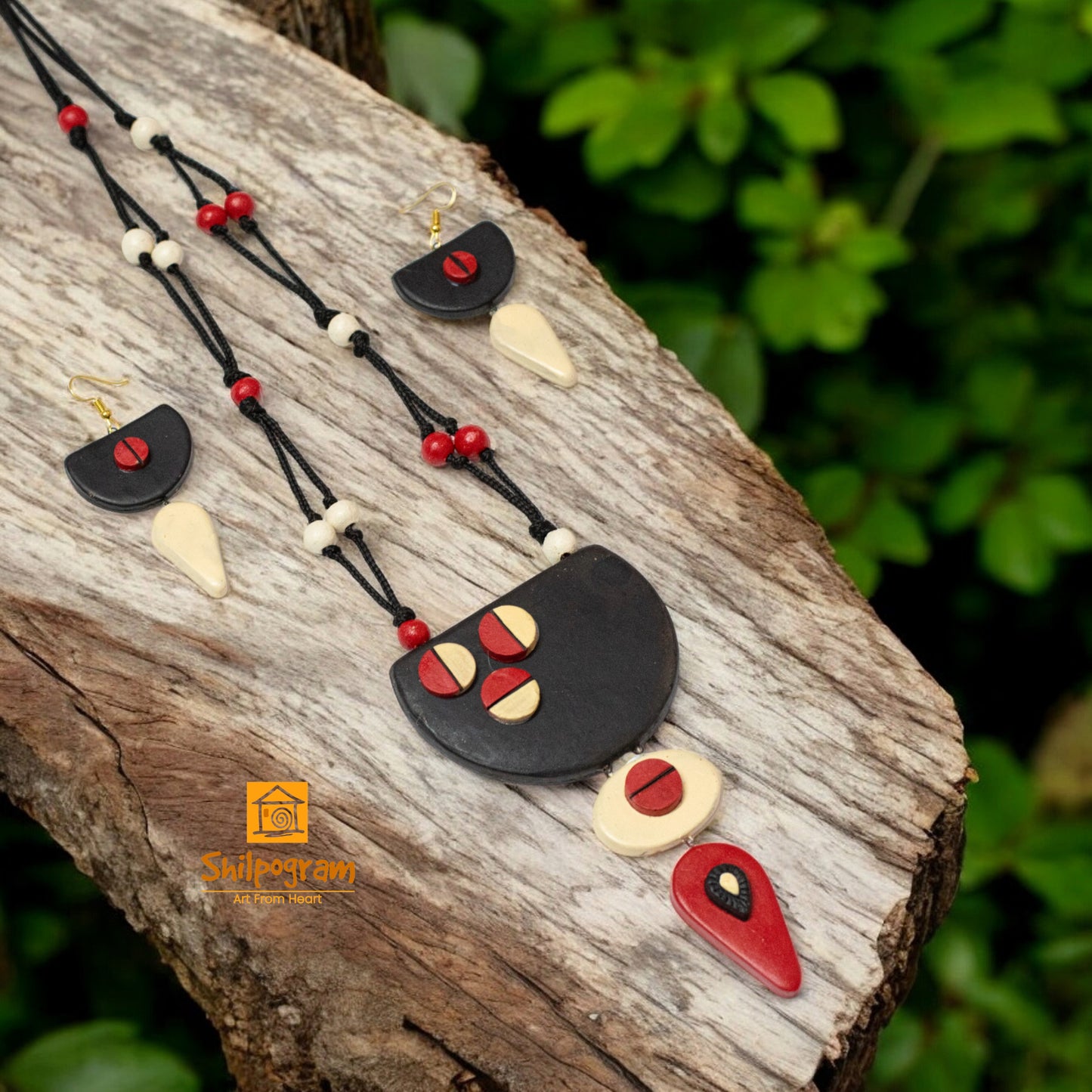 Handmade Terracotta Jewelry Set for Women TRN149